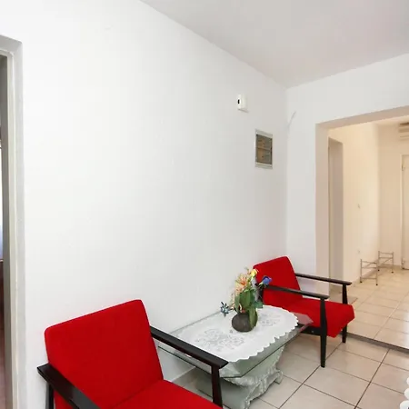 With Parking Space - 5084 Apartman