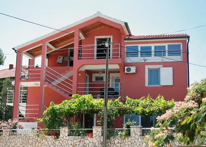 With Parking Space - 5084 Apartamento