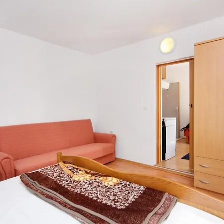 With Parking Space - 5084 Lejlighed *